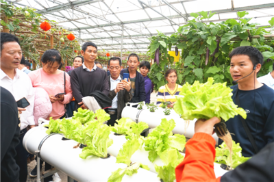 钟山:观摩实训推动乡村全面振兴