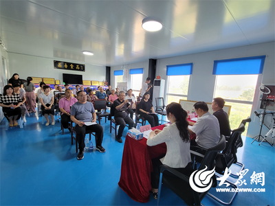 巨野县万丰镇:“小辣椒”做出“大文章”